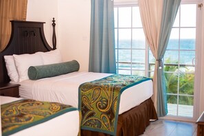 5 bedrooms, iron/ironing board, internet, bed sheets