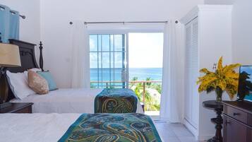 5 bedrooms, iron/ironing board, internet, bed sheets