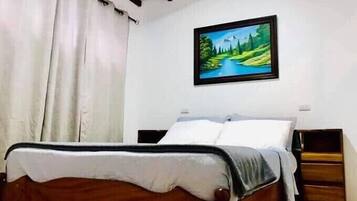 2 bedrooms, WiFi, bed sheets