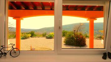 Quang cảnh từ phòng