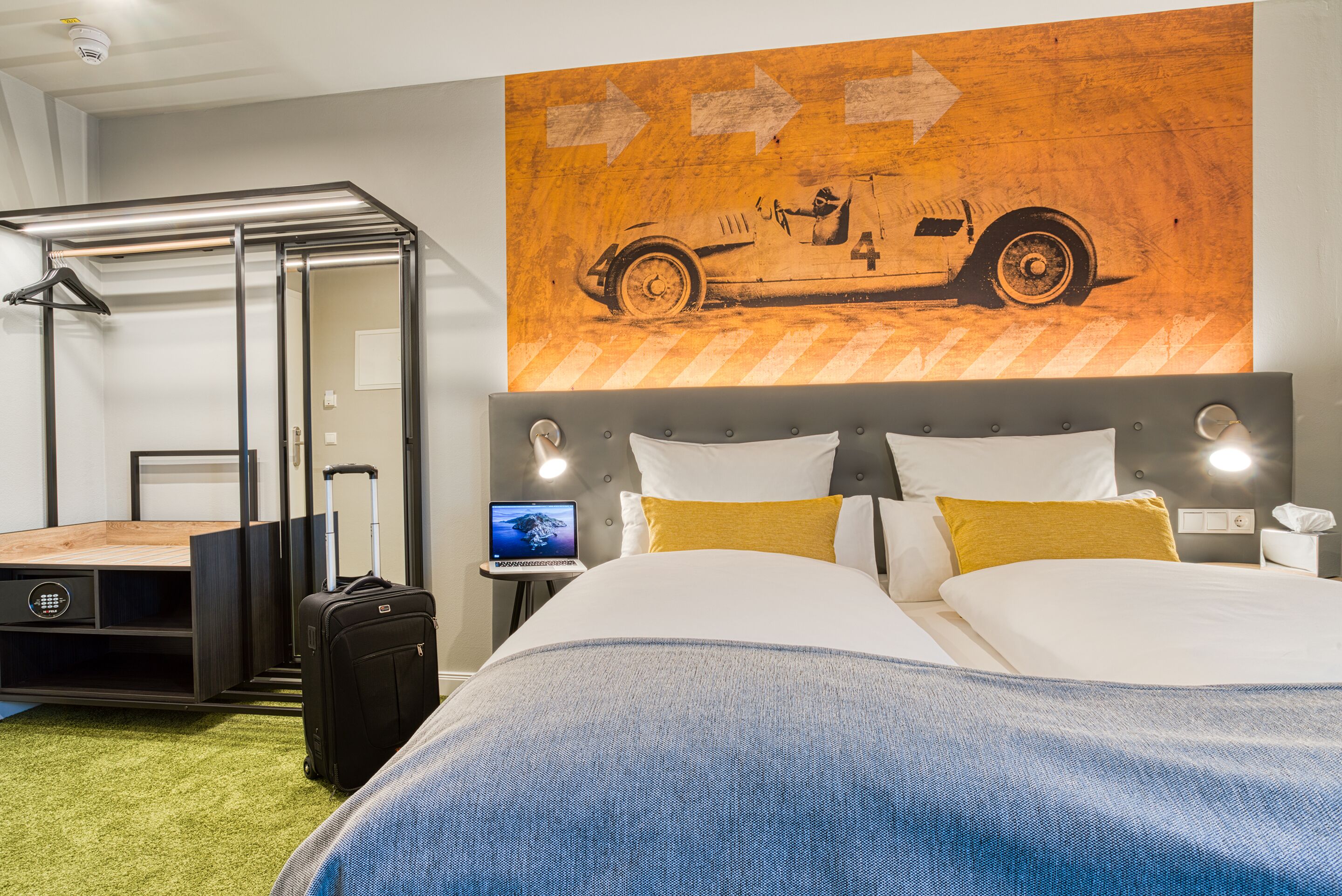 boutique double room | room amenity