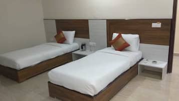 Rollaway beds, free WiFi