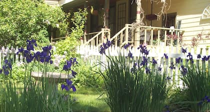 Apple Tree Lane Bed & Breakfast