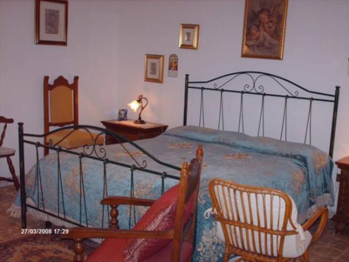 5 chambres, draps fournis