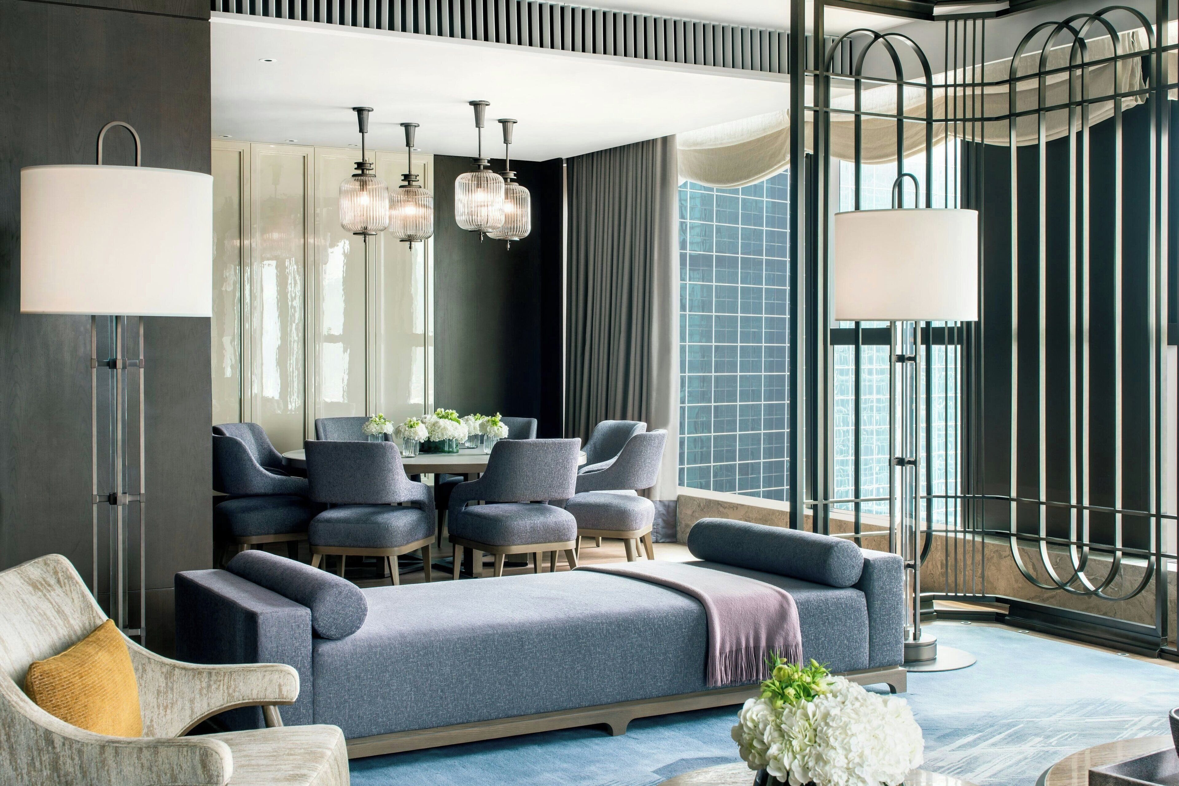 Frette Italian sheets, premium bedding, down comforters, minibar