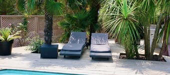 Modern and comfortable, landscaped garden with beautiful terrace and pool
