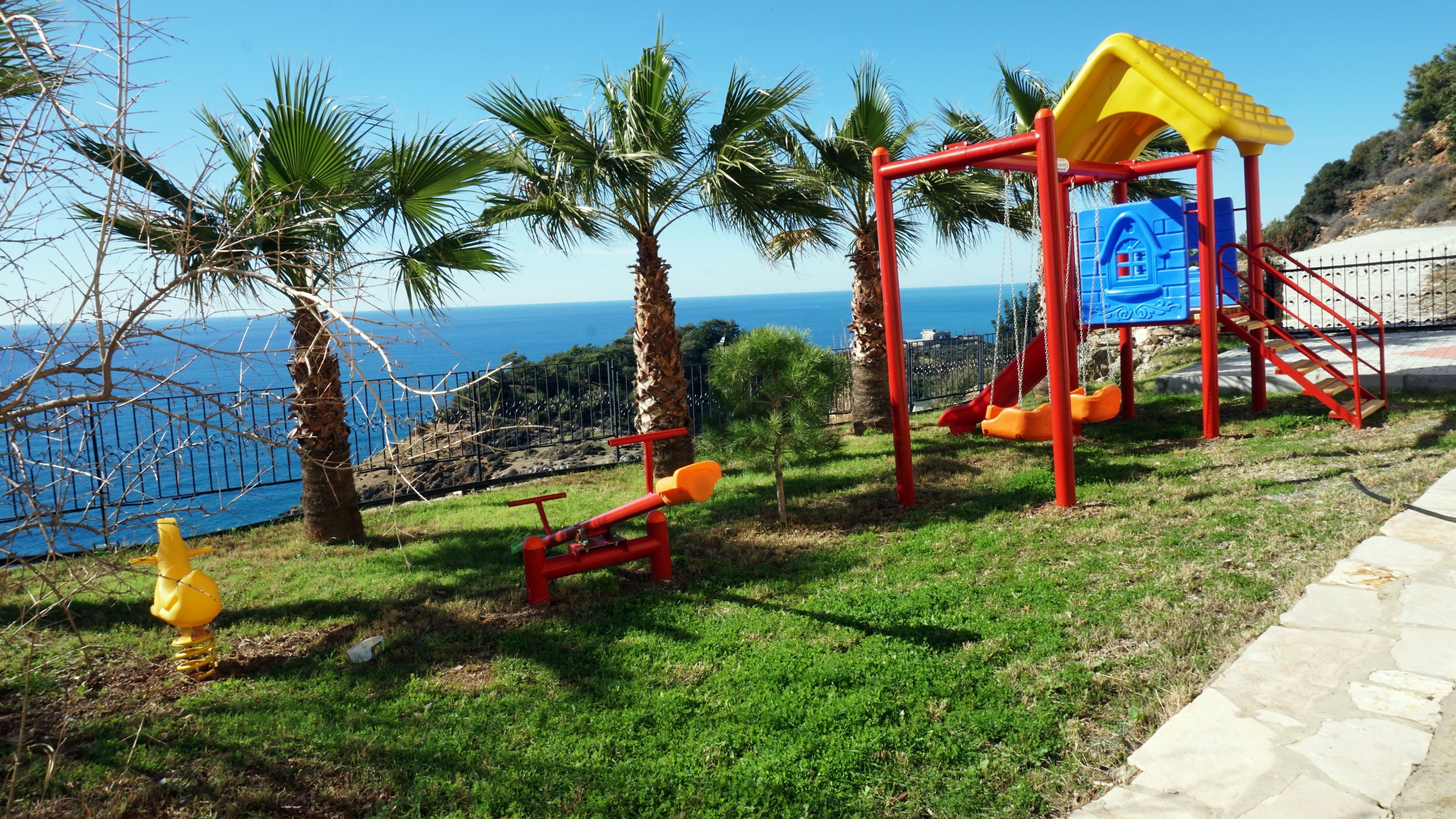Children's play area - outdoor