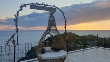 Beach/ocean view