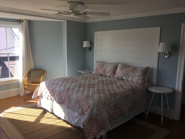 7 bedrooms, iron/ironing board, free WiFi