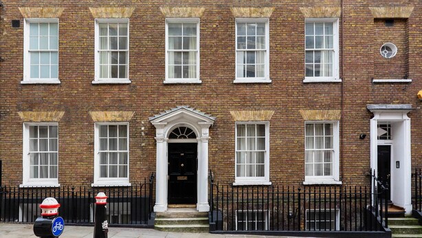 Unclassified image, 1 of 16, button - OYO Home St Pauls 2 Bedrooms (London)