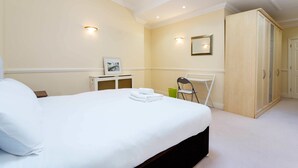 Unclassified image, 3 of 16, button - OYO Home St Pauls 2 Bedrooms (London)