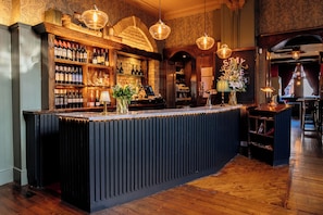 Restaurant - The Royal Oak (Woodford Green)