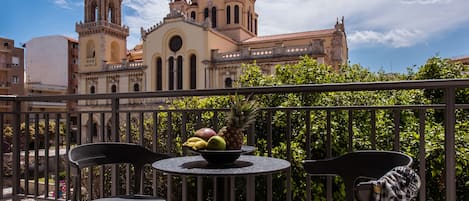 Deluxe Room with Balcony and City View | View from room