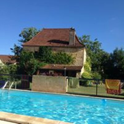 Enjoy your holiday in a charming gîte with a large pool in South-West France