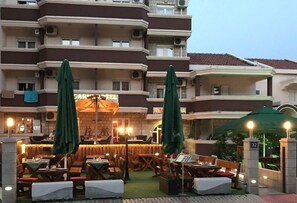 Façana frontal de l'allotjament