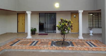 Goora-Motho Guest House