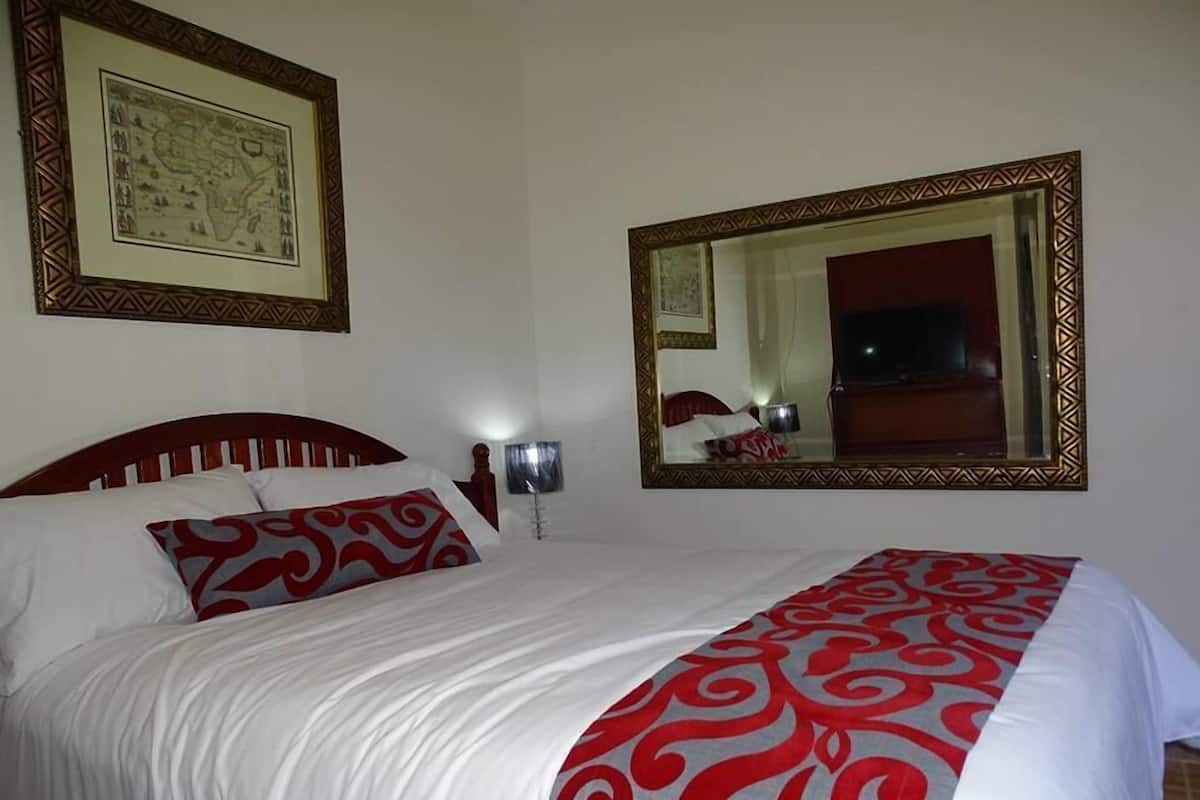 Double Room, Non Smoking, Garden View | Individually decorated, individually furnished, desk, free WiFi