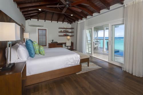 1 bedroom, Egyptian cotton sheets, premium bedding, free minibar