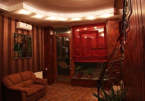 Sala de estar en el lobby