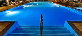 Ionis Hotel