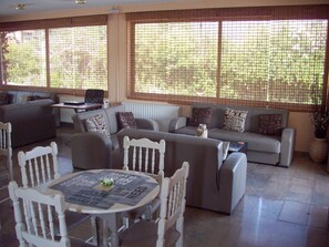 Daily buffet breakfast (EUR 8 per person)