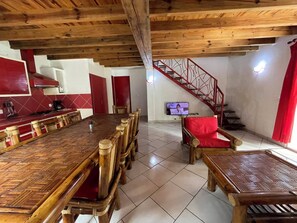 Villa, 4 Bedrooms, Sea View | Private kitchen | Fridge, oven, stovetop, coffee/tea maker - Au Beau Séjour (Mahavelona)