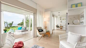 Elite Villa, 4 Bedrooms, Sea View, Beachfront | Living area | Smart TV, Netflix