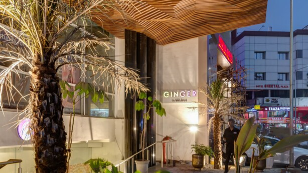Interior entrance - Ginger Surat City Centre (Surat)