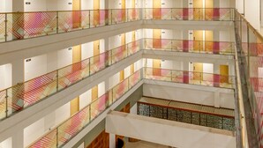 Staircase - Ginger Surat City Centre (Surat)