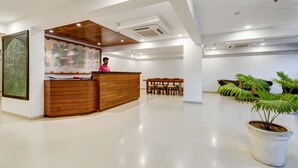 Lobby - Ginger Surat City Centre (Surat)