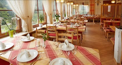 Gasthof-Pension Berghof