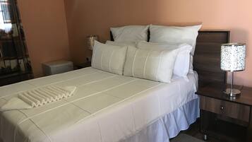 Standard Double Room | Individually decorated, individually furnished, desk, iron/ironing board