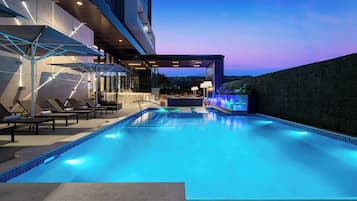 Utomhuspool