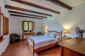 4 quartos, Wi-Fi de cortesia