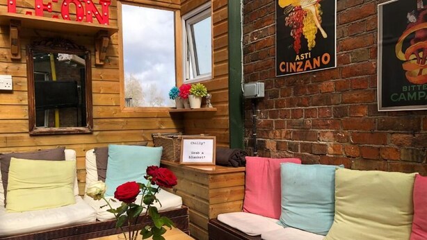 Terrace/patio - Central Backpackers Oxford (Oxford)