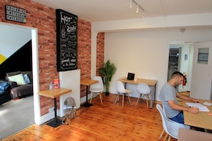 Books - Central Backpackers Oxford (Oxford)