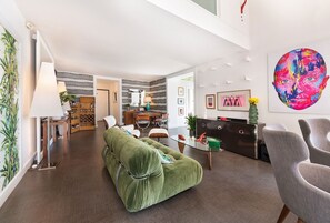 Smart TV, Netflix, reproductor de DVD y servicios de streaming 