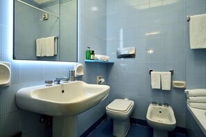 Hair dryer, towels