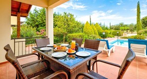 Outdoor dining - Villa 143 Oleander - Two Bedroom Villa, Sleeps 4 (Kouklia)