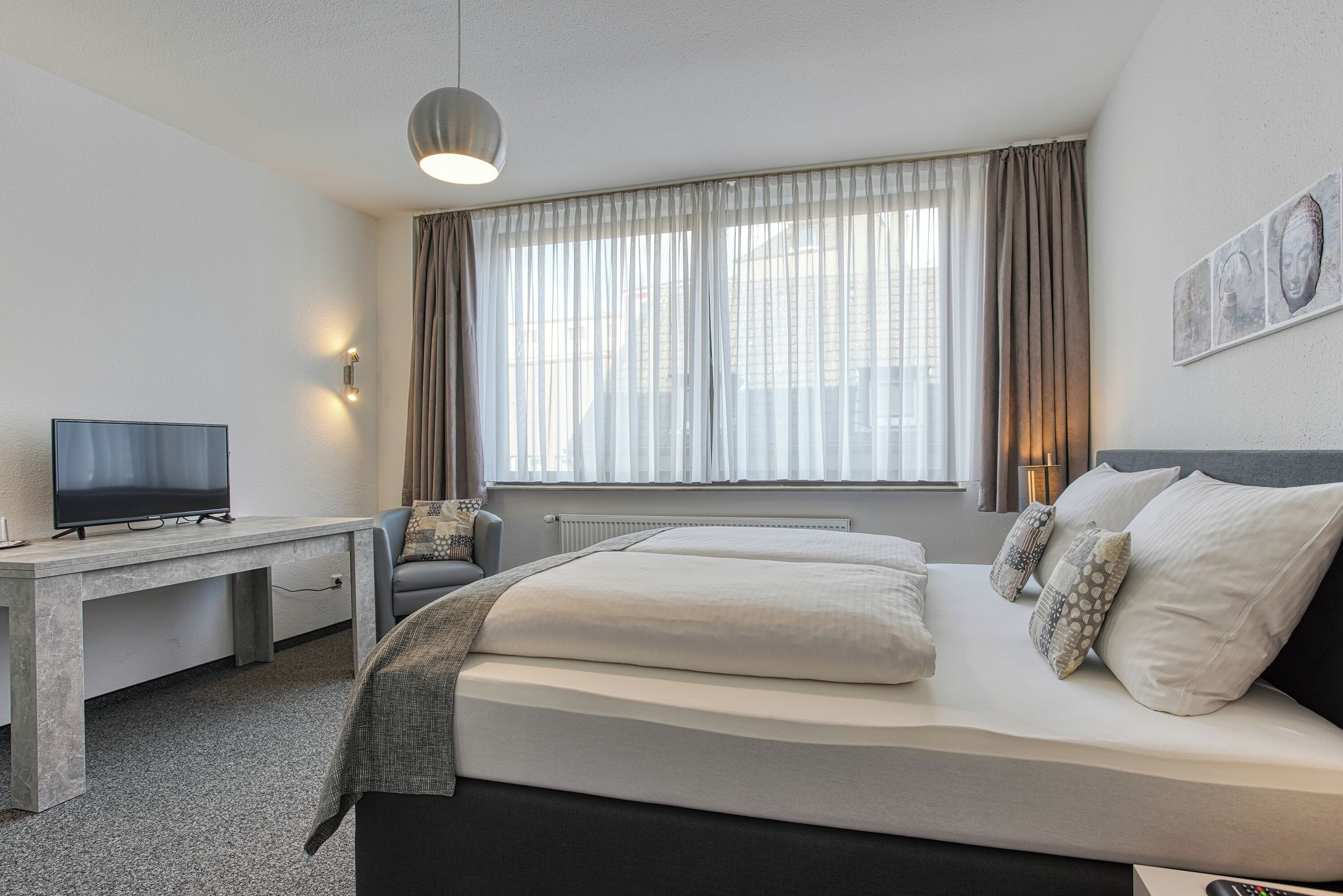 ห้องคอมฟอร์ทดับเบิล | โต๊ะทำงาน, ผ้าม่านกันแสง, Wi-Fi ฟรี, ผ้าปูที่นอน