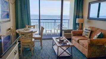 40-inch TV with digital channels