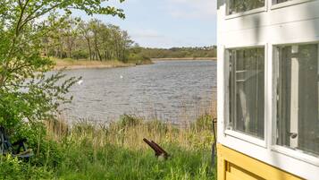 Comfort Apartment, Multiple Beds, Lake View | Garden view