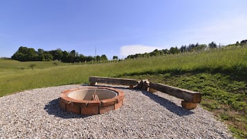 Grill-/Picknickplatz