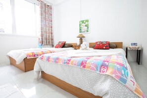 Kamar Twin Standar, 2 Tempat Tidur Twin | Pemandangan pantai/laut