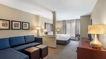 Suite, 1 King Bed, Non Smoking