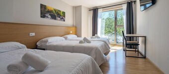 Villa de Arzua by gaiarooms