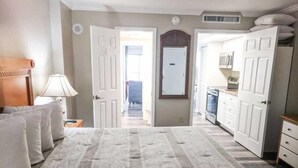 Basic Condo | 1 bedroom, WiFi (free), bed sheets - Ocean Dunes 6064 (Myrtle Beach)