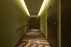 Hallway - ALFIT HOTEL & BAR AKASAKA (Tokyo)
