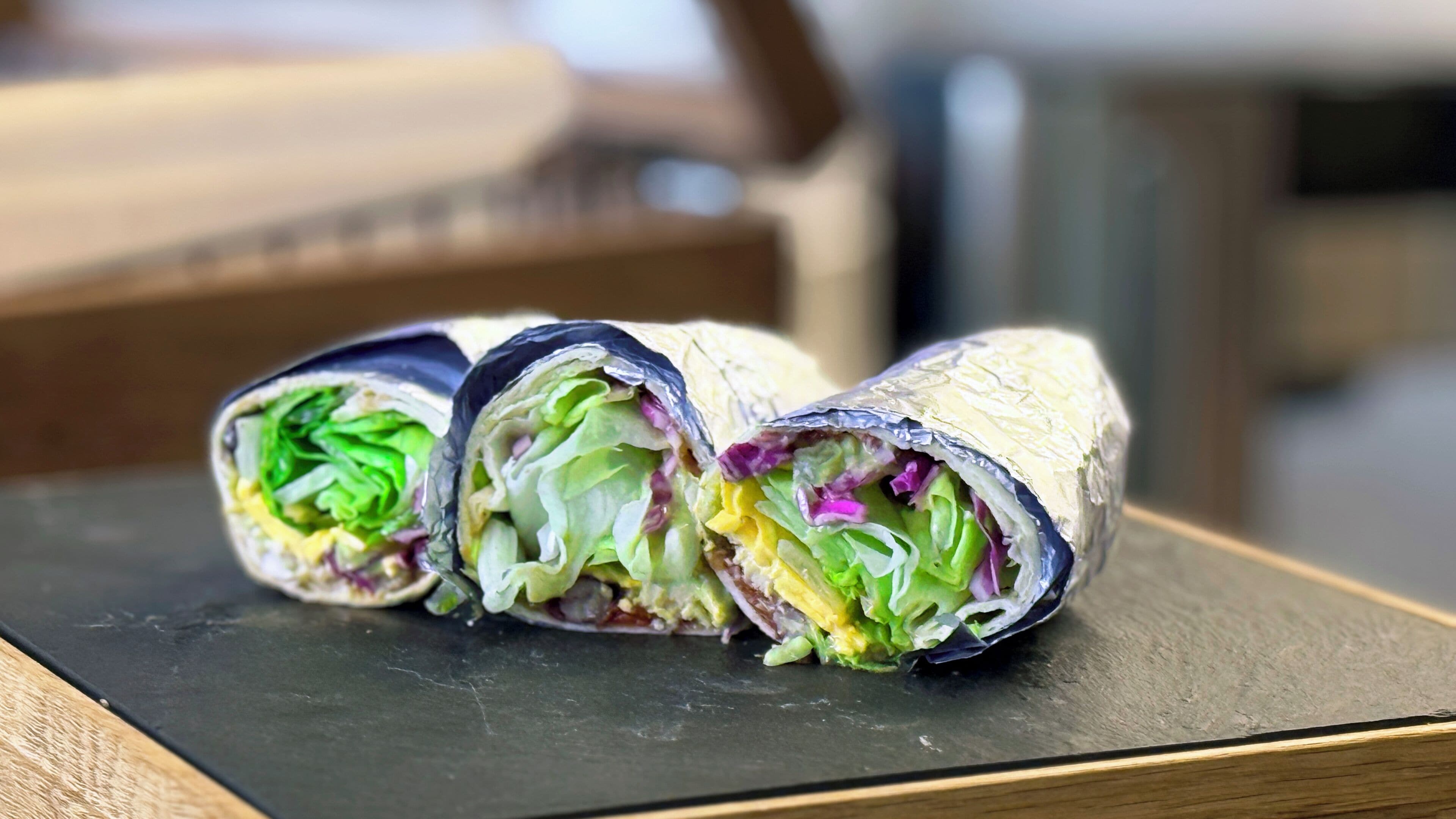 daily self-service breakfast (jpy 1500 per person)