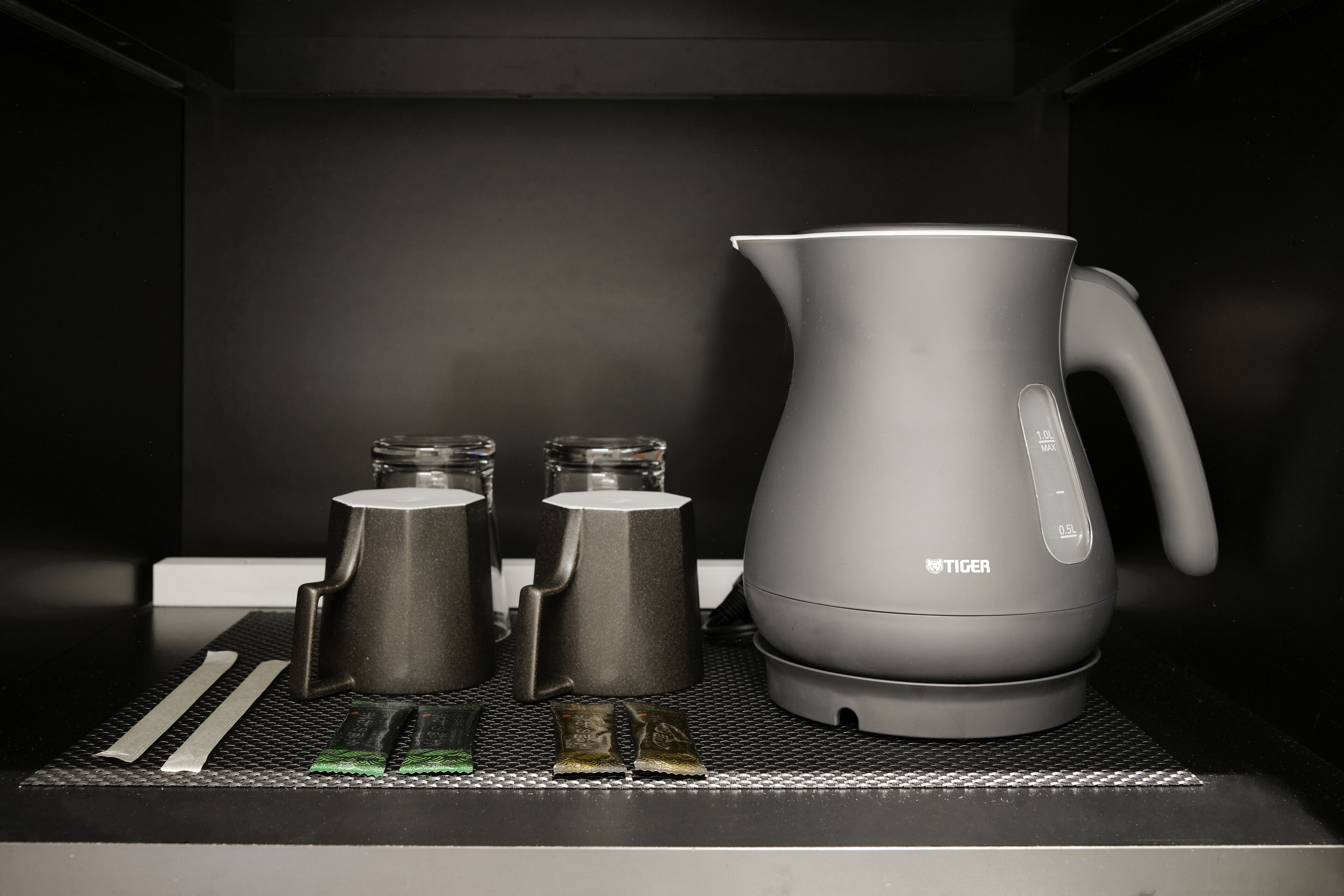 in-room safe, free wifi, bed sheets